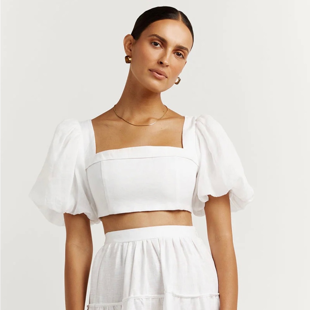 DISSH Aisle White Linen Sleeved Top NWT